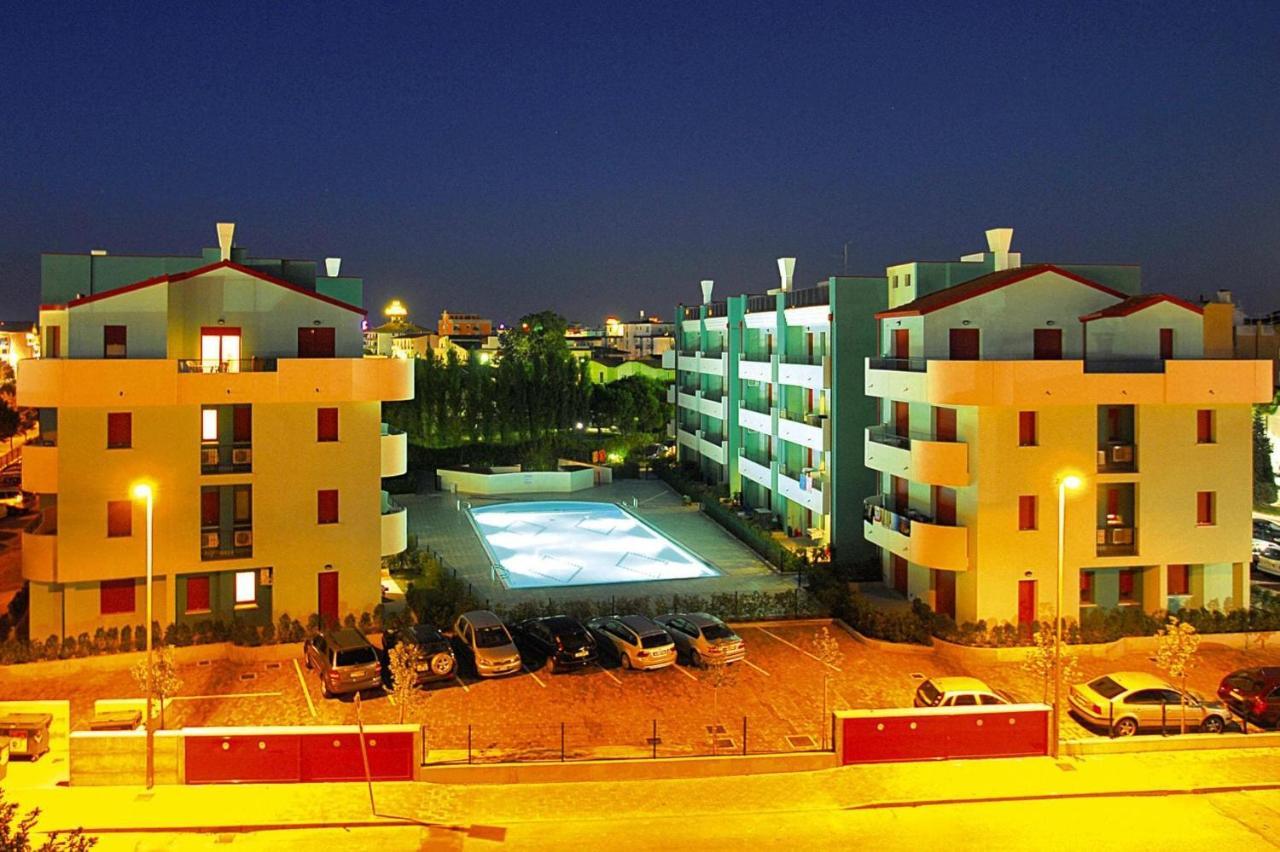 Apartment In Caorle With Heating Zewnętrze zdjęcie