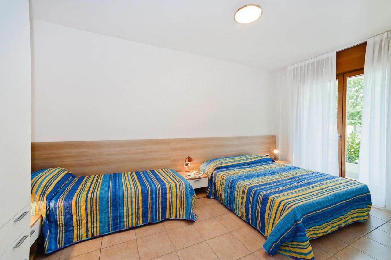 Apartment In Caorle With Heating Zewnętrze zdjęcie