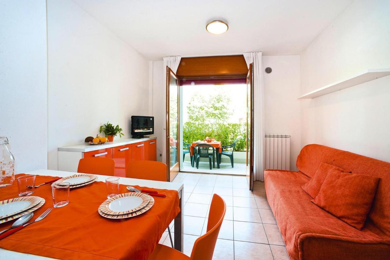 Apartment In Caorle With Heating Zewnętrze zdjęcie
